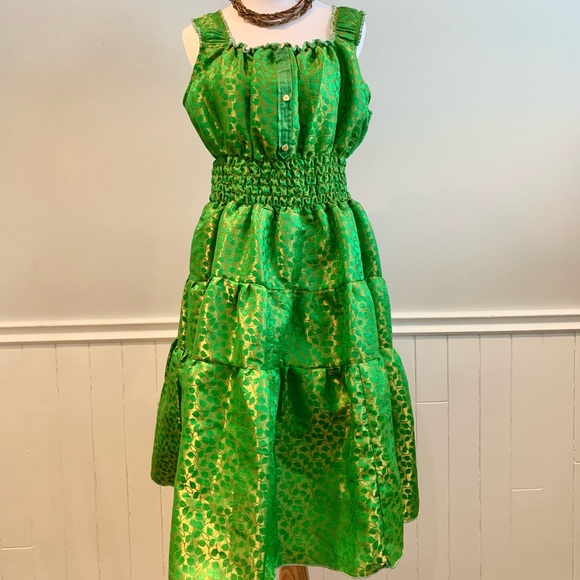 Beautiful vintage handmade green and gold dress - Picture 2 of 8
